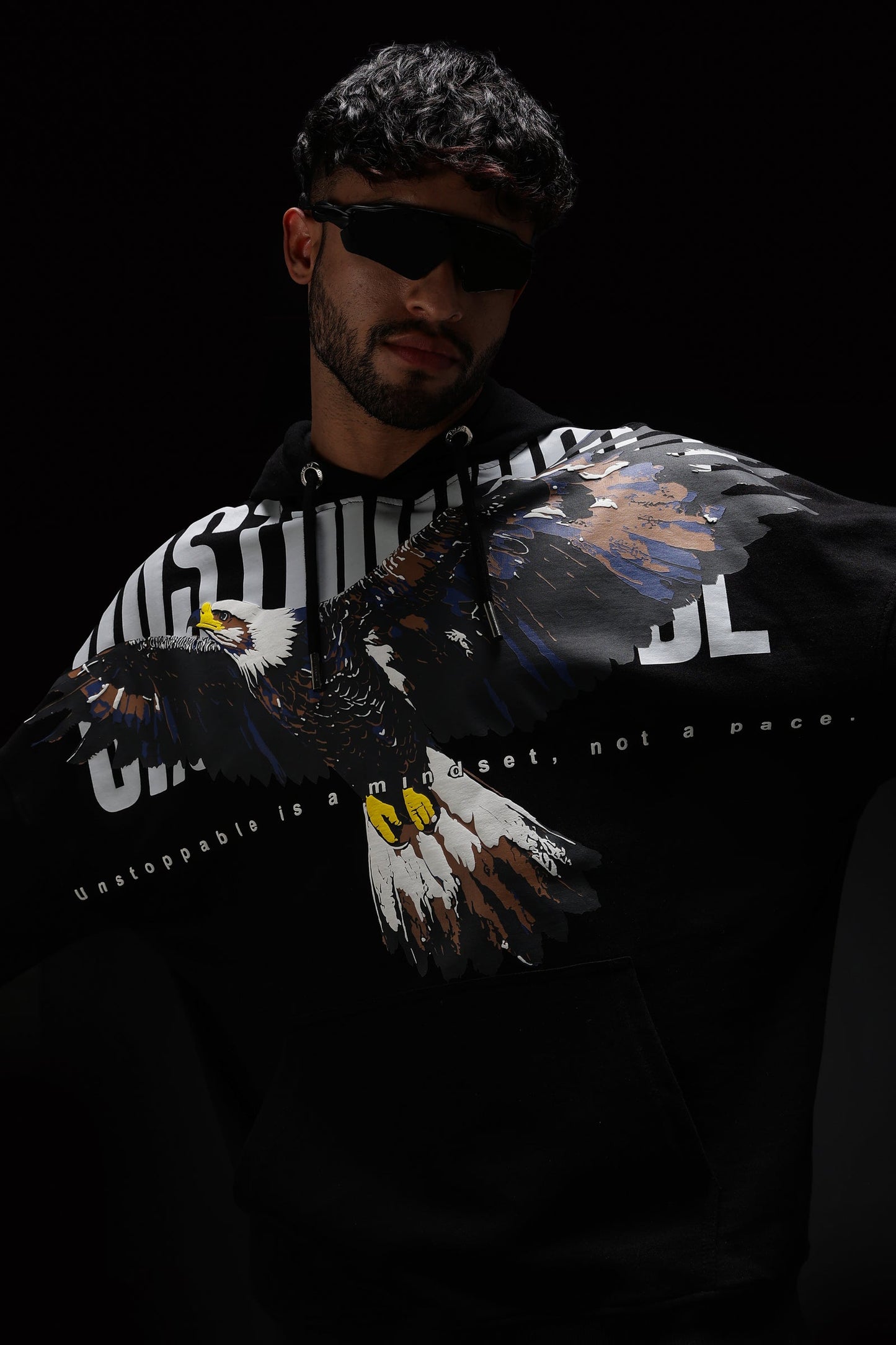 UNSTOPPABLE OVERSIZED HOODIE