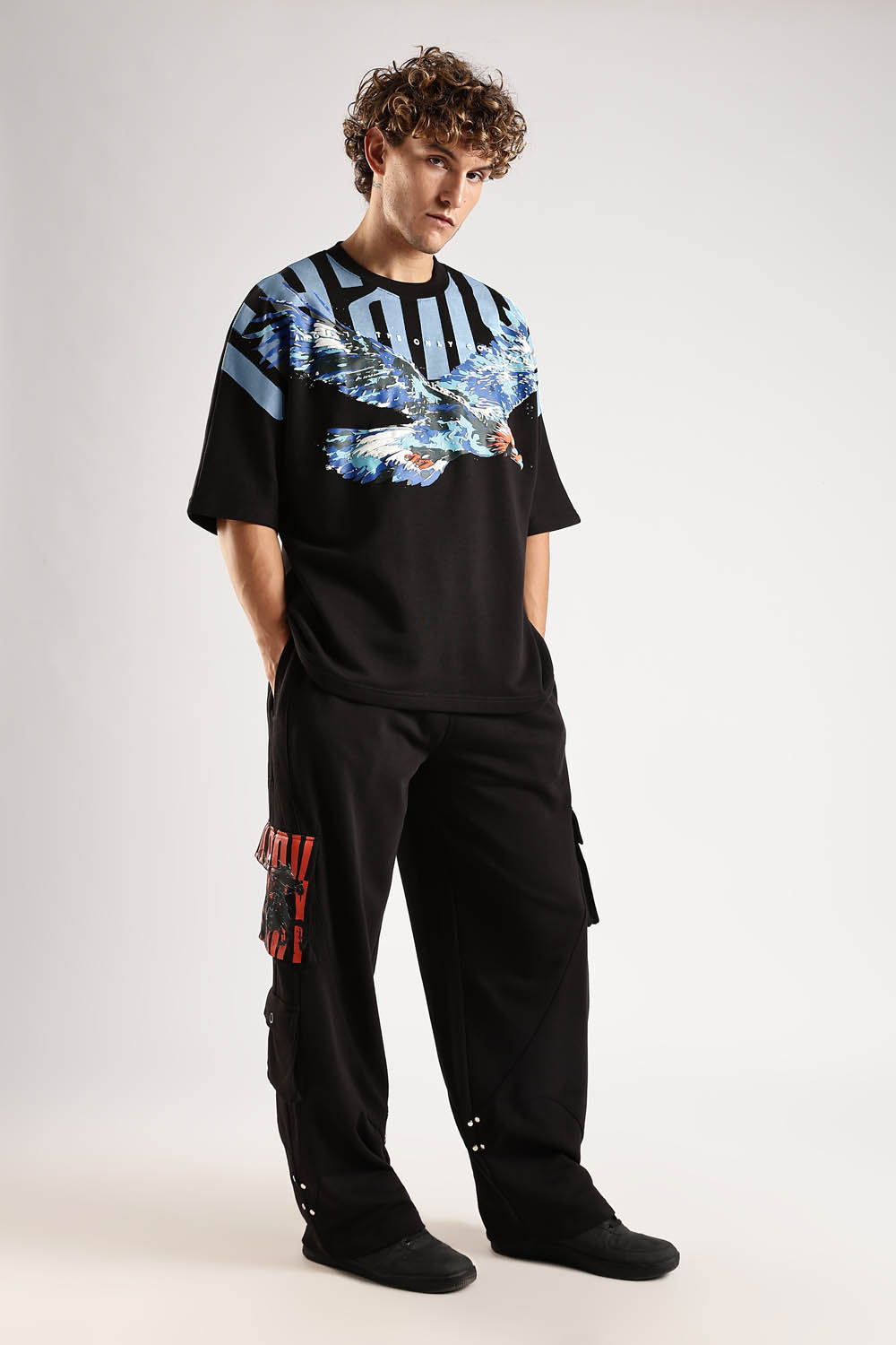 SKY WALKER BLACK OVERSIZED T-SHIRT