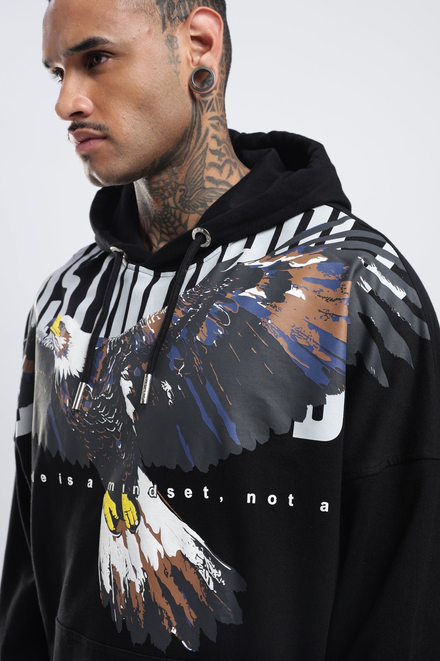 UNSTOPPABLE OVERSIZED HOODIE