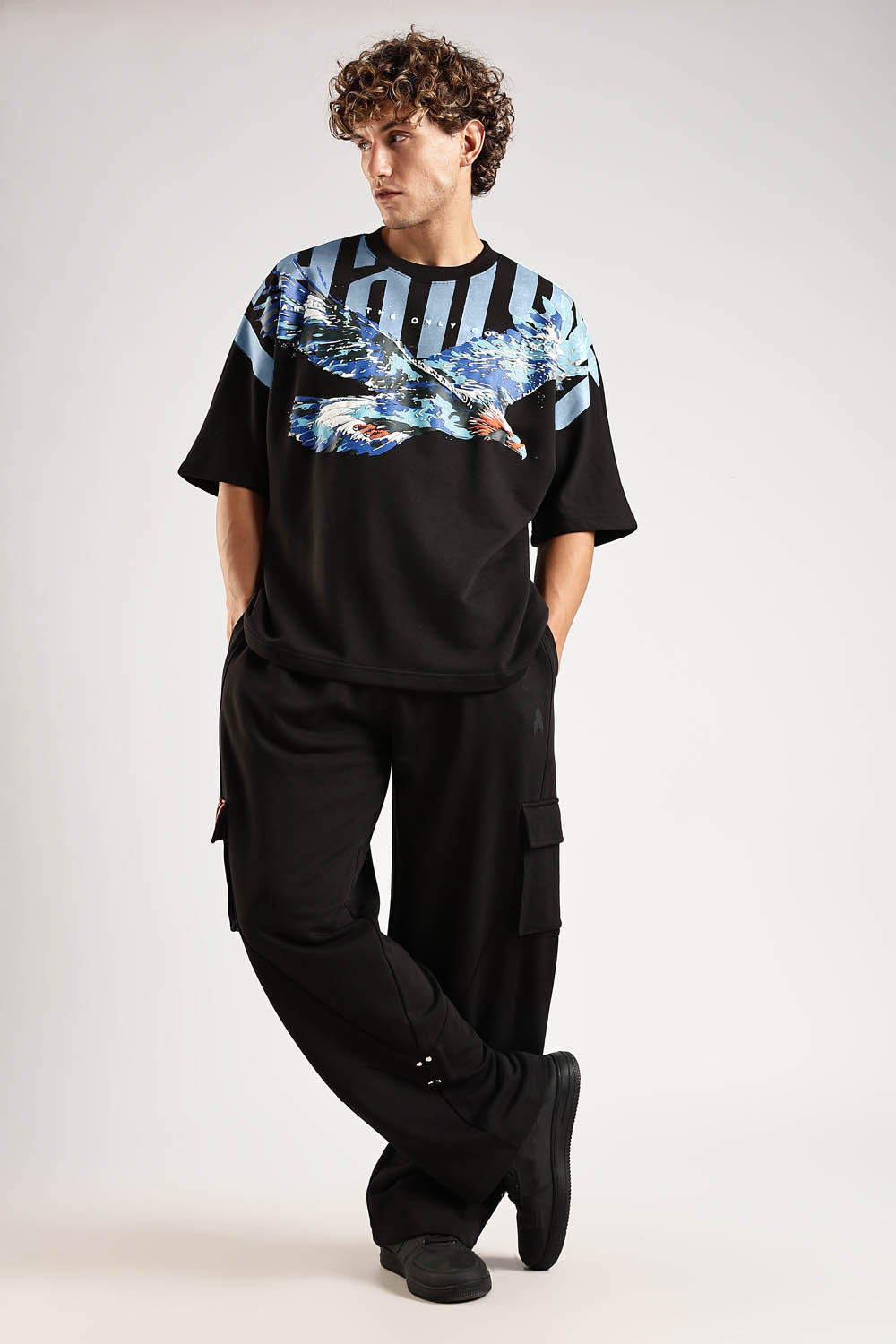 SKY WALKER BLACK OVERSIZED T-SHIRT